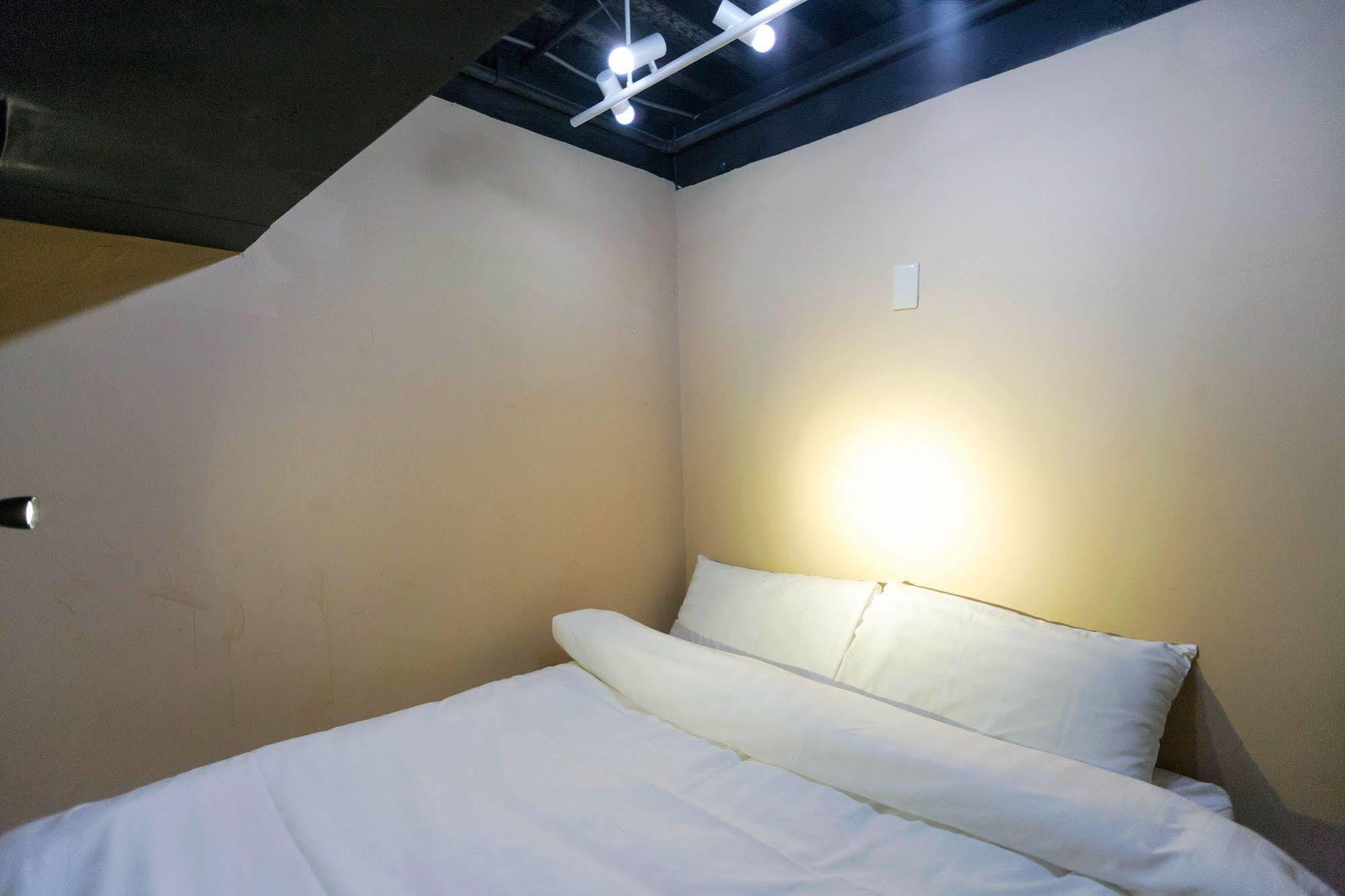 Angels Hostel Taipei Ximen Eksteriør billede